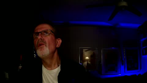 Snapshot of shrewtamer chatting on September 26, 5:05 am shrewtamer online show from September 26, 5:05 am