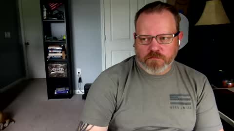 shughes740 online show from April 26, 4:48 pm