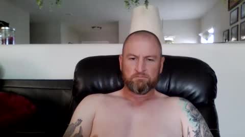 shwmeyours online show from November 1, 8:57 pm