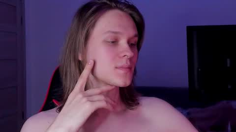 Snapshot of shy_nny chatting on September 20, 12:49 pm Mark online show from September 20, 12:49 pm