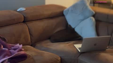 shyboymat69 online show from April 25, 10:07 pm
