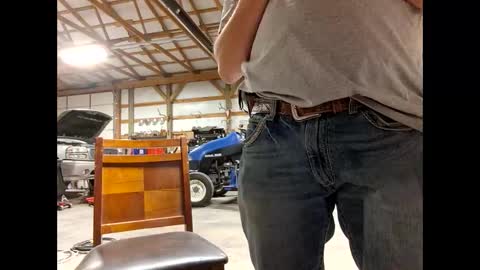 Snapshot of shyguycurious5 chatting on September 25, 7:57 pm Shy Guy online show from September 25, 7:57 pm