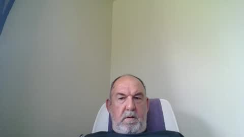 shyguytm online show from November 7, 10:13 pm