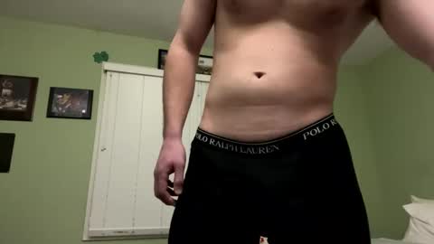 Snapshot of silentc0ck chatting on March 9, 5:11 am silentcock online show from March 9, 5:11 am