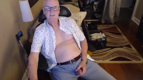 silverfox online show from March 25, 2:26 am