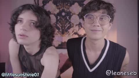 Snapshot of simon_bane01 chatting on January 5, 6:56 pm Little Sunshine online show from January 5, 6:56 pm