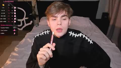 Simon online show from January 8, 4:45 pm