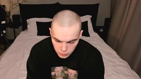 Simon online show from January 17, 9:49 pm