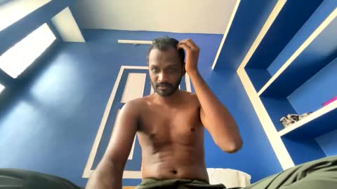 Snapshot of singletamilblackboy chatting on February 4, 11:16 am singletamilblackboy online show from February 4, 11:16 am