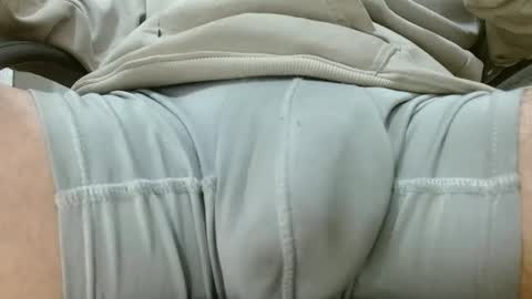 AlphaMaster Rodrick online show from October 17, 4:16 am