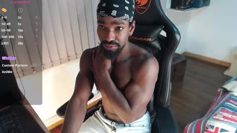 siriss_boyrag online show from December 22, 1:14 am