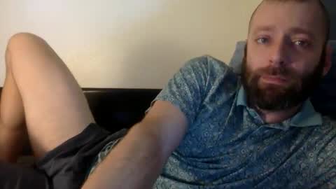 sirpoundcakes online show from March 5, 5:20 pm