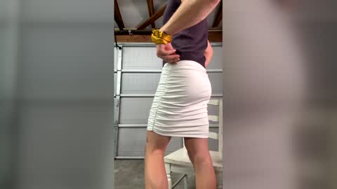 SissyMiles online show from May 17, 7:54 pm
