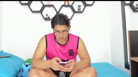 Siul Thompson online show from December 15, 7:21 pm