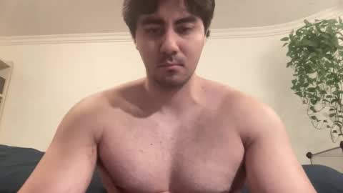 sixpacker_ online show from February 15, 6:08 am