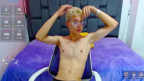 skinny_bigcock20 online show from September 13, 7:15 pm