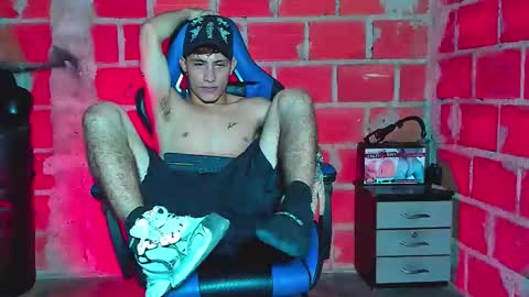 skinny marked online show from October 3, 1:10 am