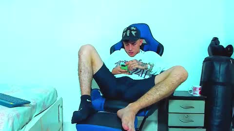 skinny marked online show from October 26, 3:41 am