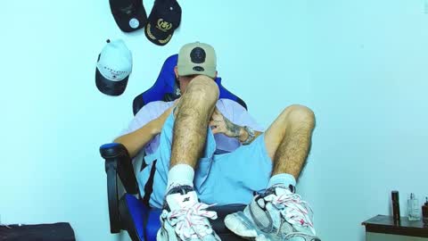 skinny marked online show from January 2, 9:18 pm