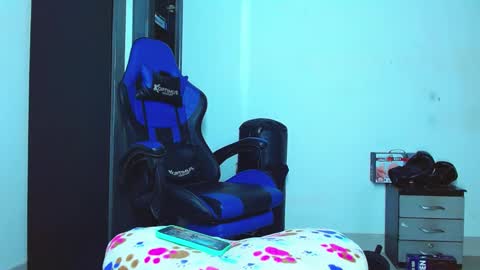 skinny marked online show from February 7, 12:53 am