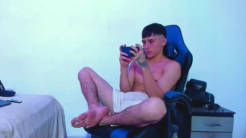 skinny marked online show from November 16, 12:02 am