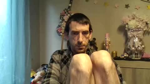 SkinnyBigCock2 online show from November 28, 8:38 am