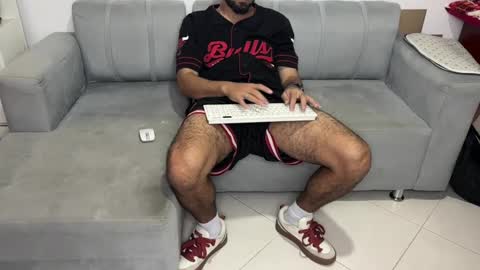 skinnylatin69 online show from January 10, 3:50 am