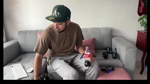 skinnylatin69 online show from February 20, 5:29 pm