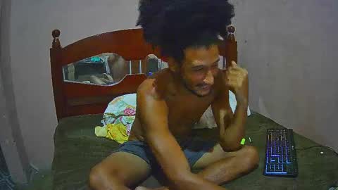 Skinny Latin Man online show from December 4, 7:39 am