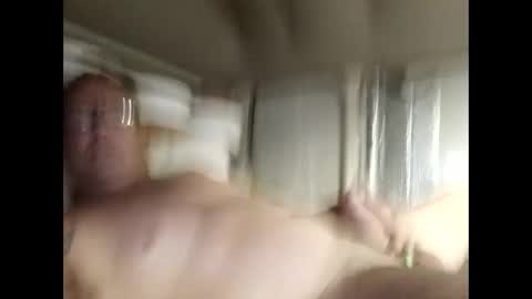 skip1975 online show from December 27, 1:18 pm