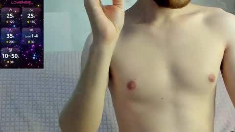 Snapshot of skip_london chatting on December 15, 7:13 am Andrew online show from December 15, 7:13 am