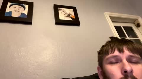 skuzzy25 online show from January 4, 8:16 pm