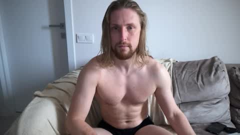 Snapshot of sky_guy25 chatting on January 15, 8:41 am sky_guy25 online show from January 15, 8:41 am