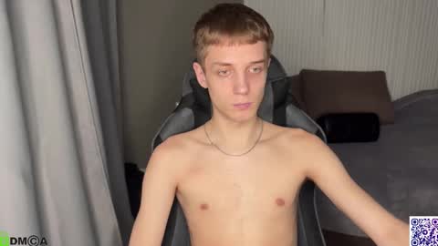 sky_hunter online show from October 25, 3:36 pm