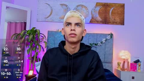 Daniel online show from February 3, 7:35 am