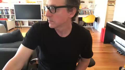 Skyline3371 online show from October 6, 4:44 pm