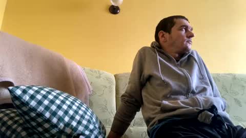 slabyhrac online show from February 3, 9:52 am