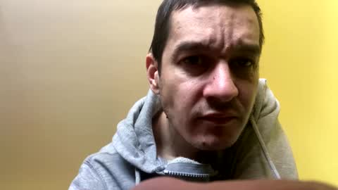 slabyhrac online show from February 10, 9:25 am