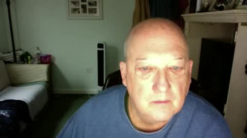 slick50000 online show from April 3, 11:29 am