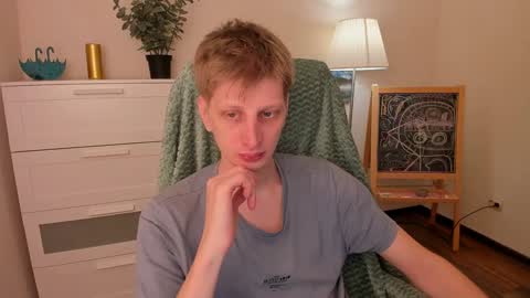 Andy online show from December 13, 6:42 am