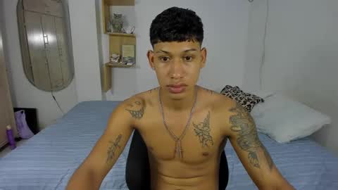 slim_master12 online show from January 3, 4:33 am