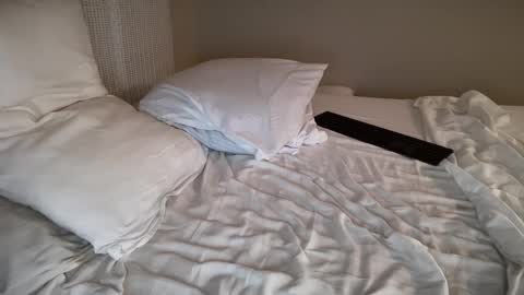 slut online show from February 24, 4:04 pm