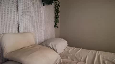 slut online show from September 28, 4:16 pm