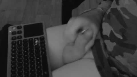 slutterbug online show from April 21, 10:05 pm