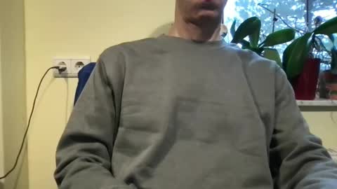 Snapshot of smart_sex69 chatting on December 15, 8:19 am smart_sex69 online show from December 15, 8:19 am