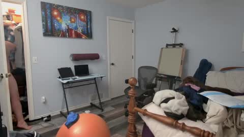 Snapshot of smilingwanker chatting on February 16, 9:37 am smilingwanker online show from February 16, 9:37 am