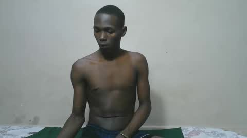 smilzzz online show from April 16, 8:25 am