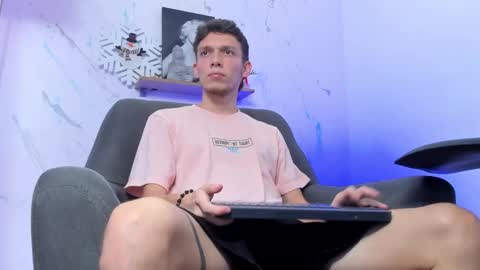 SMIT  online show from December 28, 7:54 pm