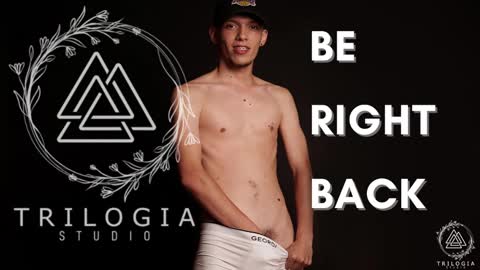 SMIT  online show from December 6, 3:33 pm