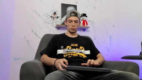 SMIT  online show from January 10, 8:37 pm